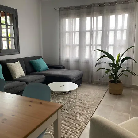 Lc Bastian Marina * Costa Teguise