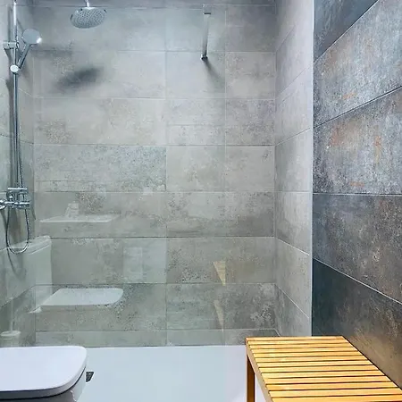 Lc Bastian Marina * Costa Teguise