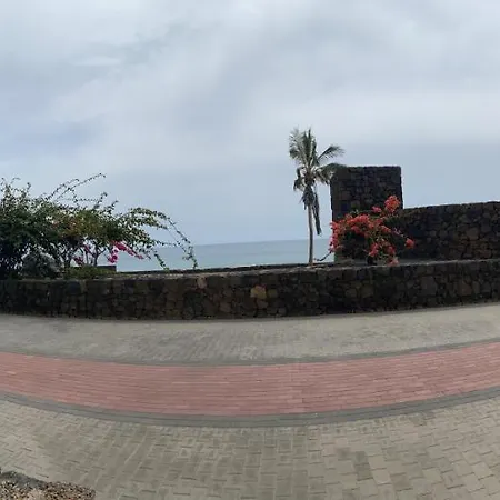 Lc Bastian Marina Costa Teguise